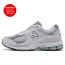 SEPATU SNEAKERS NEW BALANCE 2002R