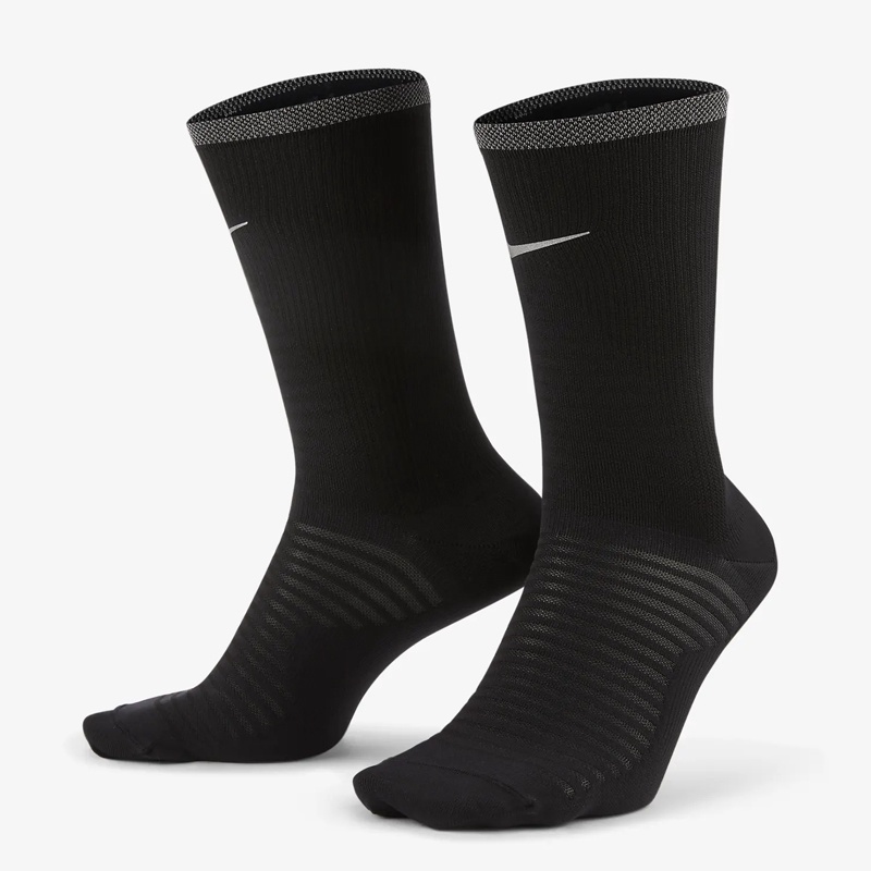 KAOS KAKI LARI NIKE Spark Lightweight Running Crew Socks